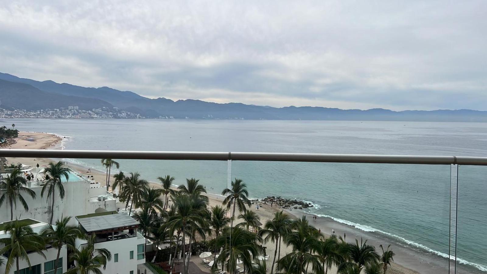 Icon Vallarta, Puerto Vallarta Exteriér fotografie